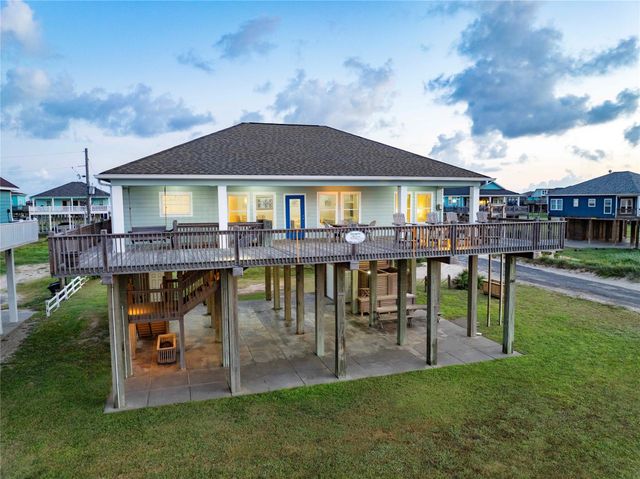841 Buell, Crystal Beach, TX 77650