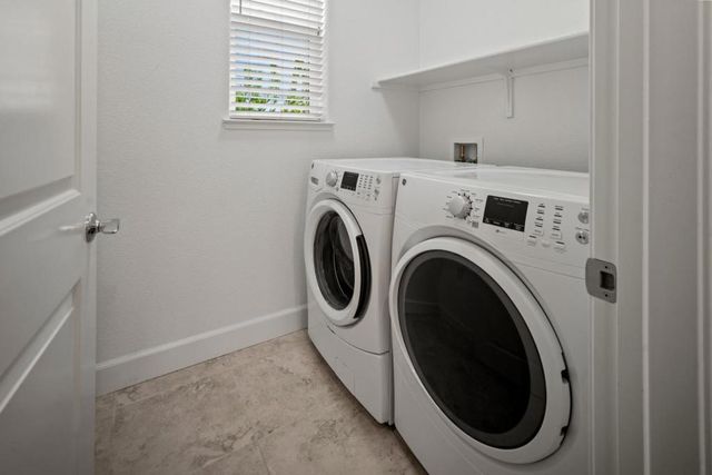 254 Boardwalk Avenue, Marina, CA 93933