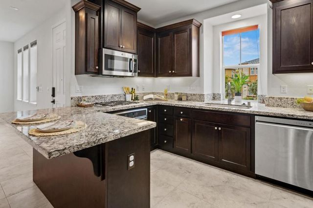 254 Boardwalk Avenue, Marina, CA 93933