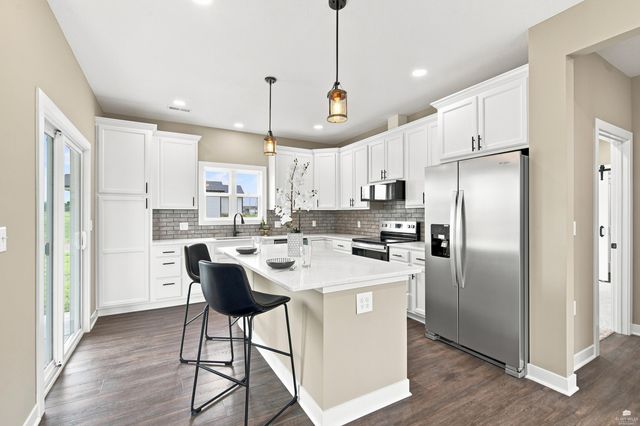 4611 Wisteria Way, Manhattan, KS 66502
