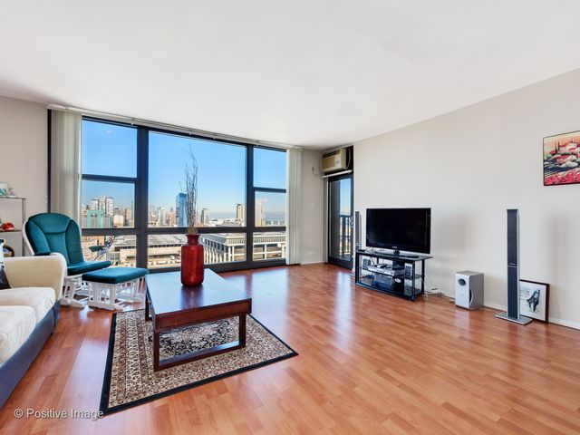 2605 S Indiana Avenue 2304, Chicago, IL 60616
