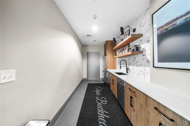 250 Pharr NE Road 1914, Atlanta, GA 30305