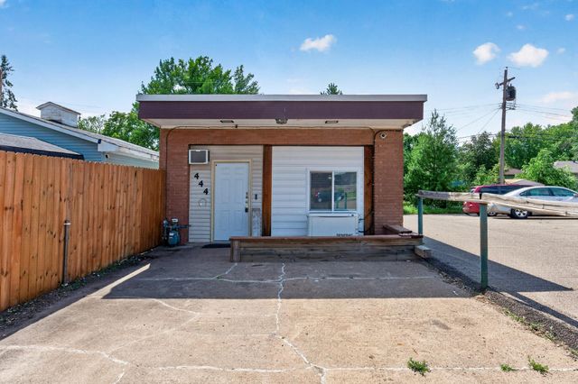 444 9th Avenue NW, New Brighton, MN 55112