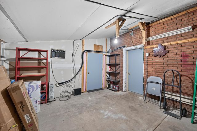 444 9th Avenue NW, New Brighton, MN 55112