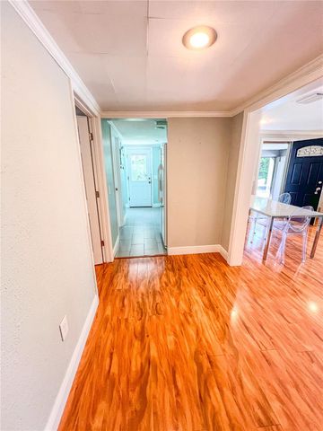 33 N HAMPTON AVENUE, Orlando, FL 32803