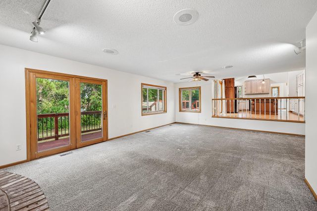 597 Viking Drive E, Little Canada, MN 55117