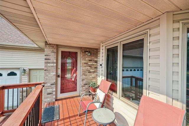 597 Viking Drive E, Little Canada, MN 55117