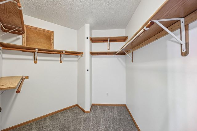 597 Viking Drive E, Little Canada, MN 55117