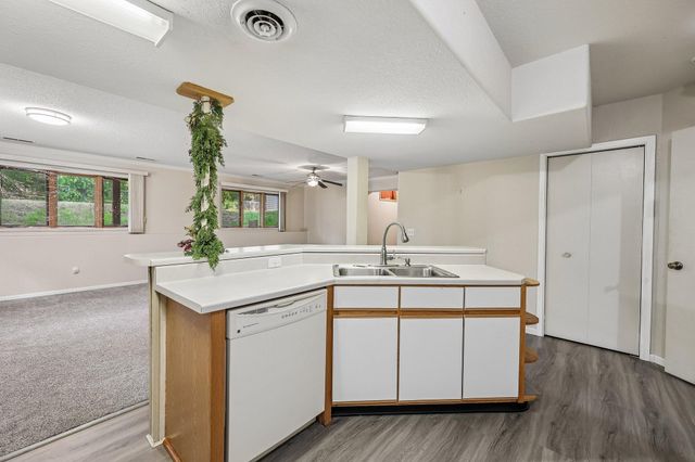 597 Viking Drive E, Little Canada, MN 55117