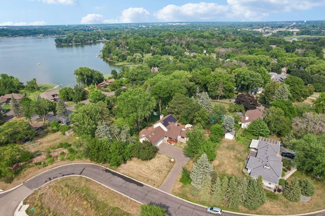 597 Viking Drive E, Little Canada, MN 55117
