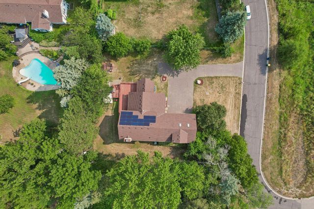 597 Viking Drive E, Little Canada, MN 55117