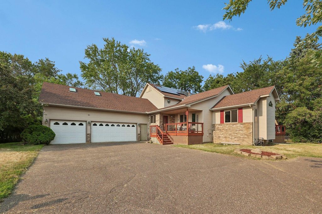 597 Viking Drive E, Little Canada, MN 55117 — exterior