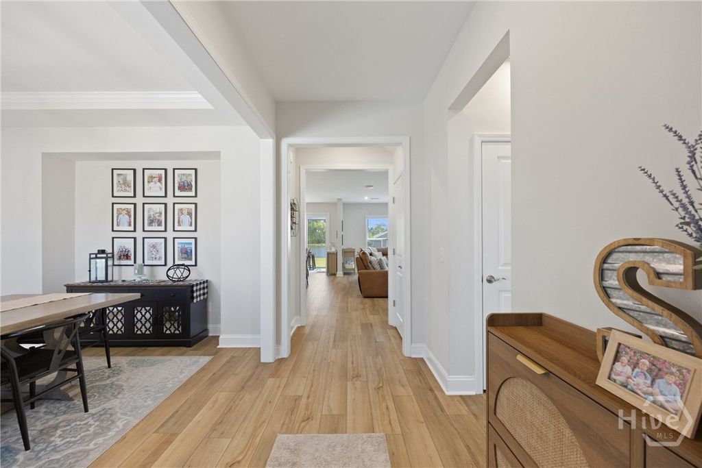 Image 14 of property listing at 268 Heron Creek Drive, Richmond Hill, GA 31324