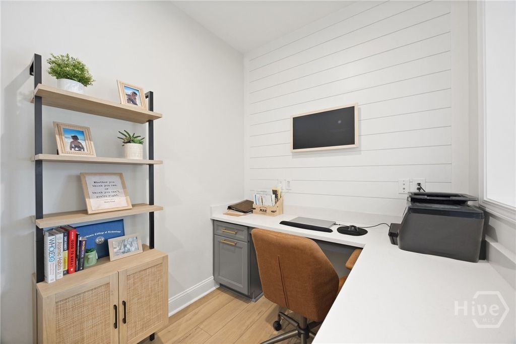 Image 32 of property listing at 268 Heron Creek Drive, Richmond Hill, GA 31324