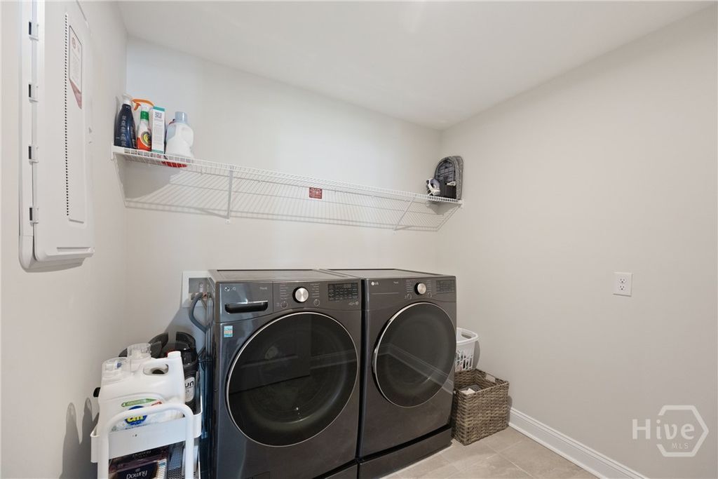 Image 46 of property listing at 268 Heron Creek Drive, Richmond Hill, GA 31324