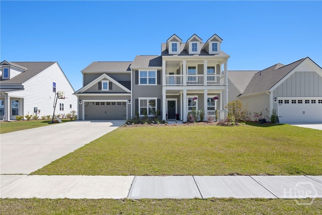 Image 5 of property listing at 268 Heron Creek Drive, Richmond Hill, GA 31324