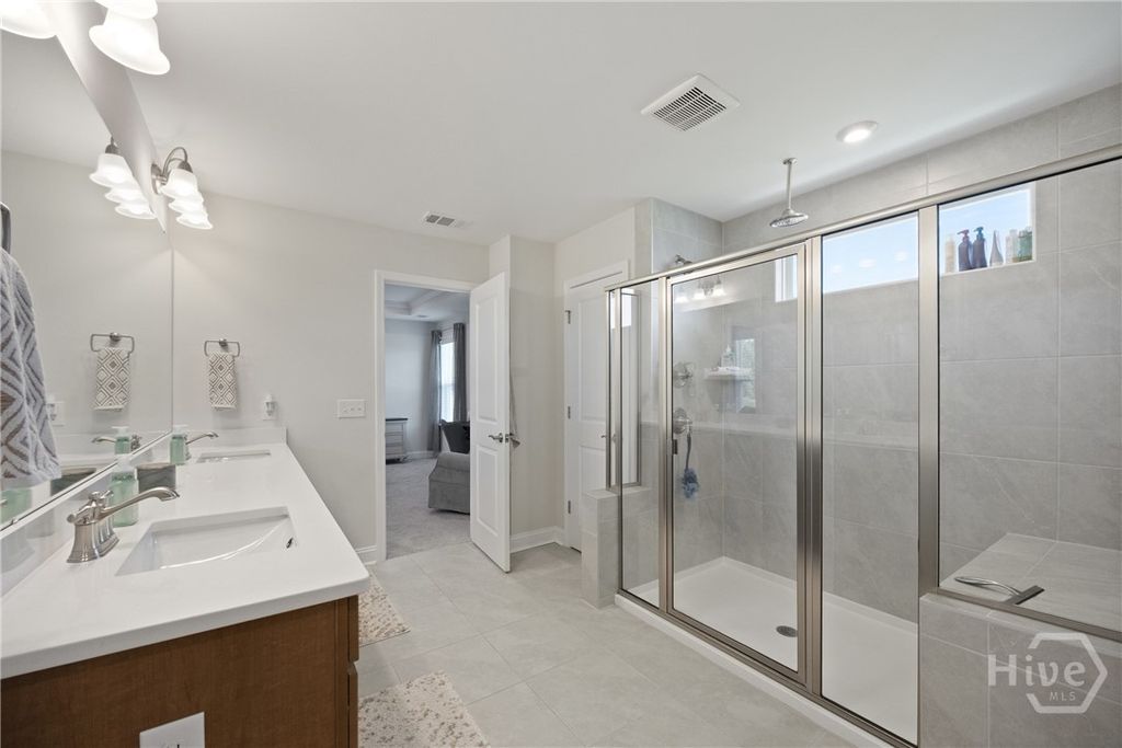 Image 51 of property listing at 268 Heron Creek Drive, Richmond Hill, GA 31324