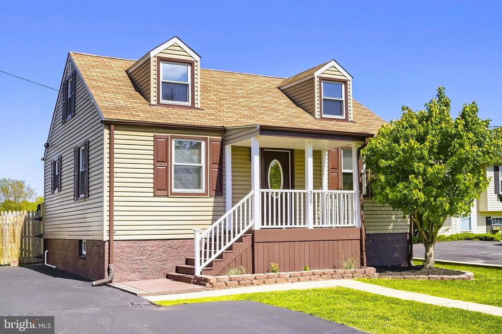 327 WYE RD, Baltimore, MD 21221