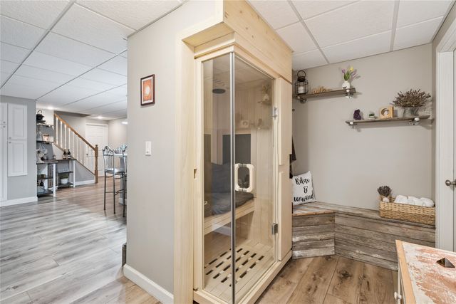 708 S Veverka Drive, Prairie City, IA 50228