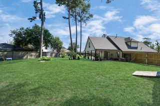 343 Brompton Court, Highlands, TX 77562