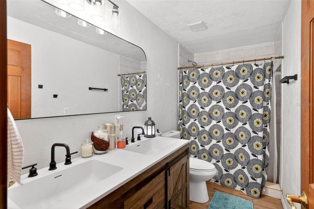 150 CATALINA DRIVE, Debary, FL 32713