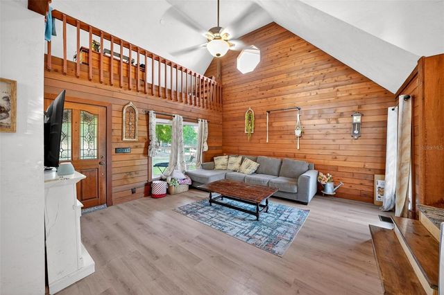 150 CATALINA DRIVE, Debary, FL 32713