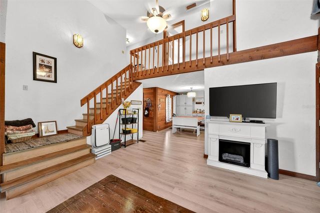 150 CATALINA DRIVE, Debary, FL 32713