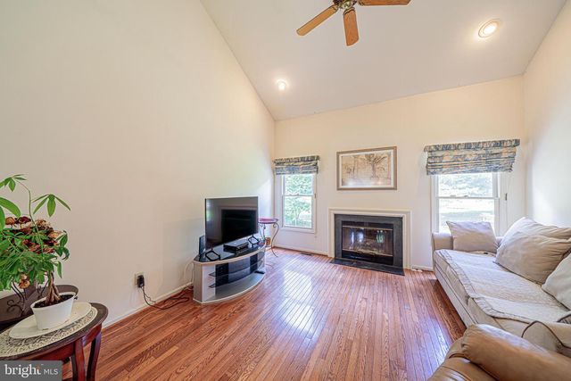 182 PINECREST LN, Lansdale, PA 19446
