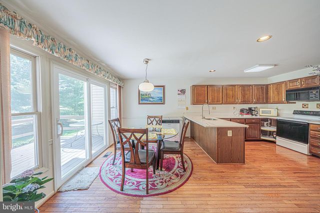 182 PINECREST LN, Lansdale, PA 19446