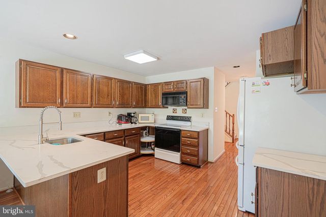 182 PINECREST LN, Lansdale, PA 19446