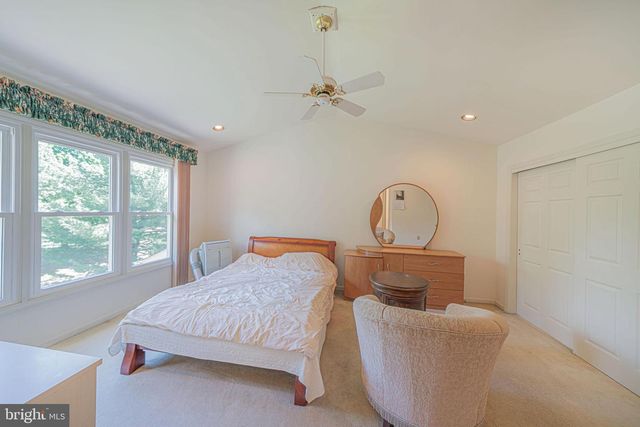 182 PINECREST LN, Lansdale, PA 19446