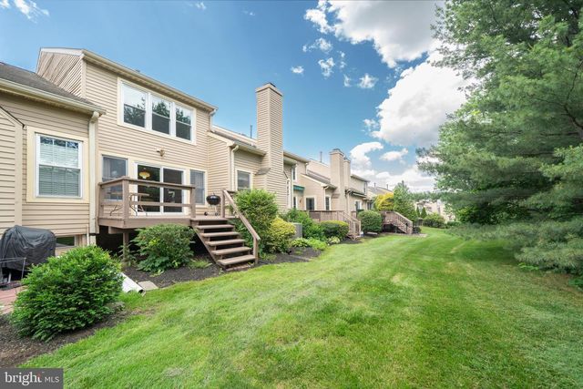 182 PINECREST LN, Lansdale, PA 19446