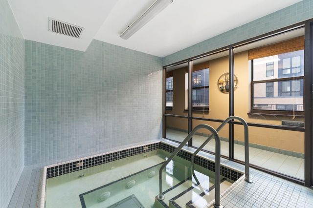 401 S 1st Street 708, Minneapolis, MN 55401