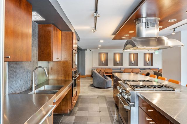 401 S 1st Street 708, Minneapolis, MN 55401