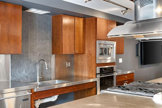 401 S 1st Street 708, Minneapolis, MN 55401