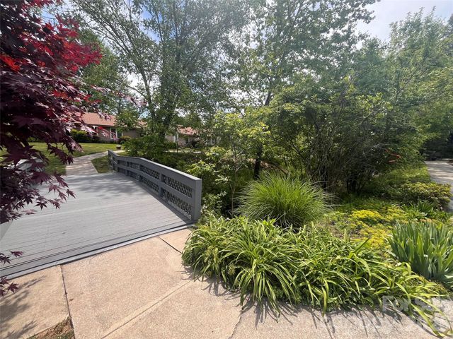 1 Hedgerose Court B, Asheville, NC 28805