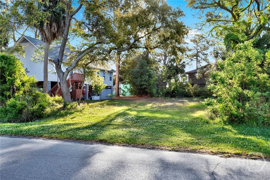 Image 3 of property listing at 502 Miller Avenue, Tybee Island, GA 31328