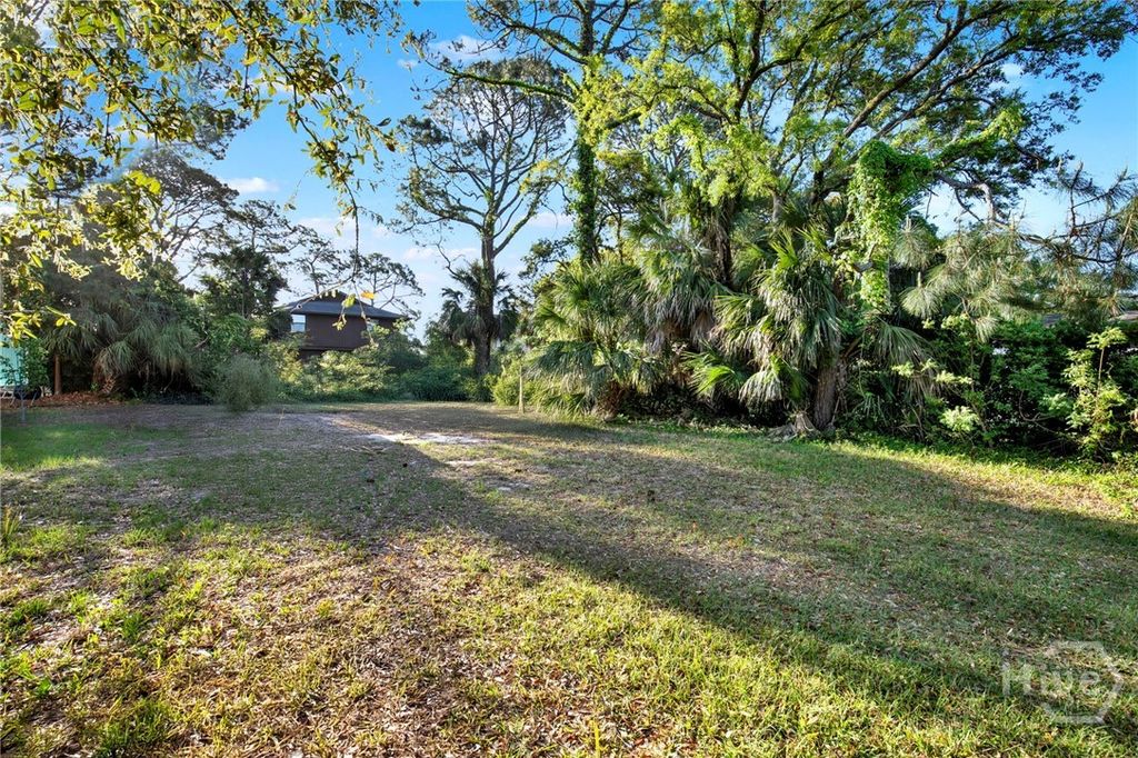 Image 6 of property listing at 502 Miller Avenue, Tybee Island, GA 31328
