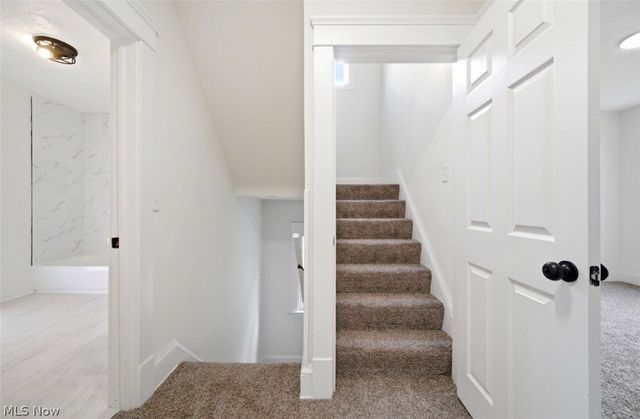 9203 Columbia Avenue, Cleveland, OH 44108