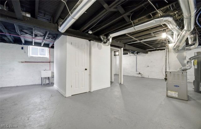 9203 Columbia Avenue, Cleveland, OH 44108