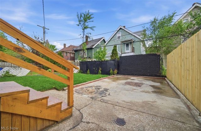 9203 Columbia Avenue, Cleveland, OH 44108