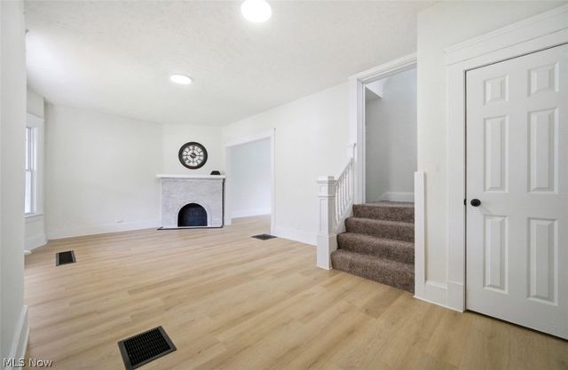 9203 Columbia Avenue, Cleveland, OH 44108