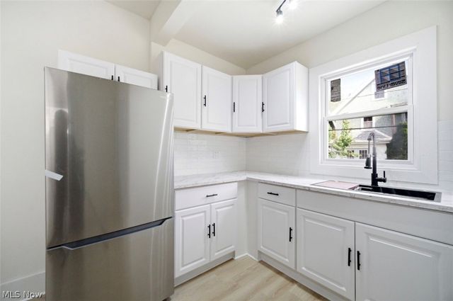 9203 Columbia Avenue, Cleveland, OH 44108