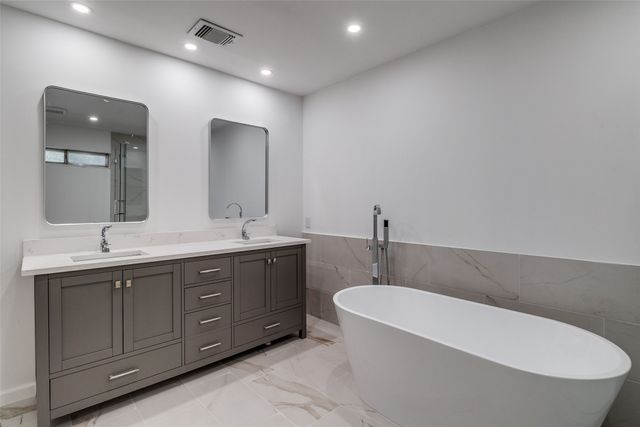 9406 Arborhill Drive, Dallas, TX 75243