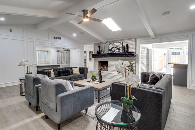 9406 Arborhill Drive, Dallas, TX 75243