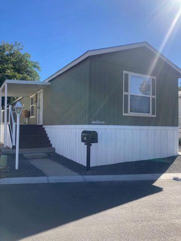 700 Fox Lane SE, Albuquerque, NM 87123