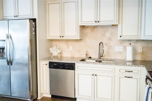 801 Mariners Circle, St Simons Island, GA 31522