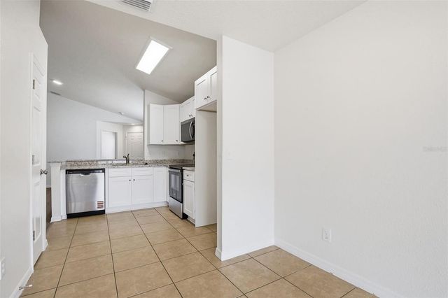 13137 CARROLLWOOD CREEK DRIVE, Tampa, FL 33624