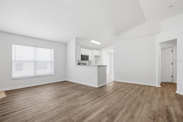 13137 CARROLLWOOD CREEK DRIVE, Tampa, FL 33624