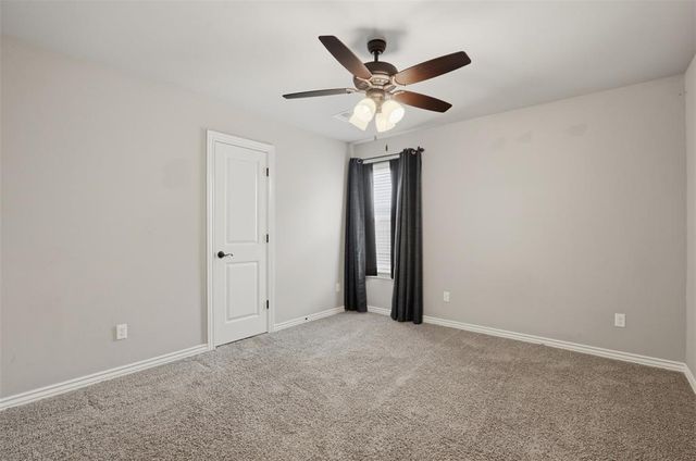 4520 McCann Avenue, Mustang, OK 73064